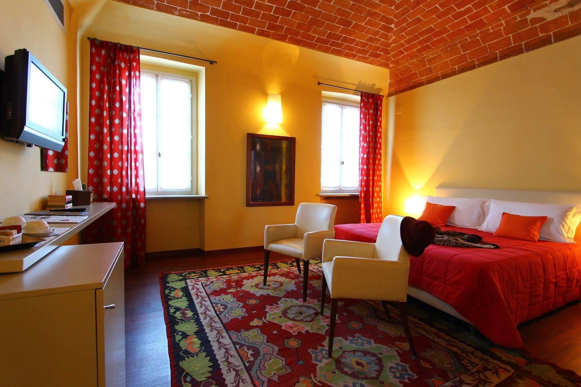 La Fermata Resort Alessandria Eksteriør billede