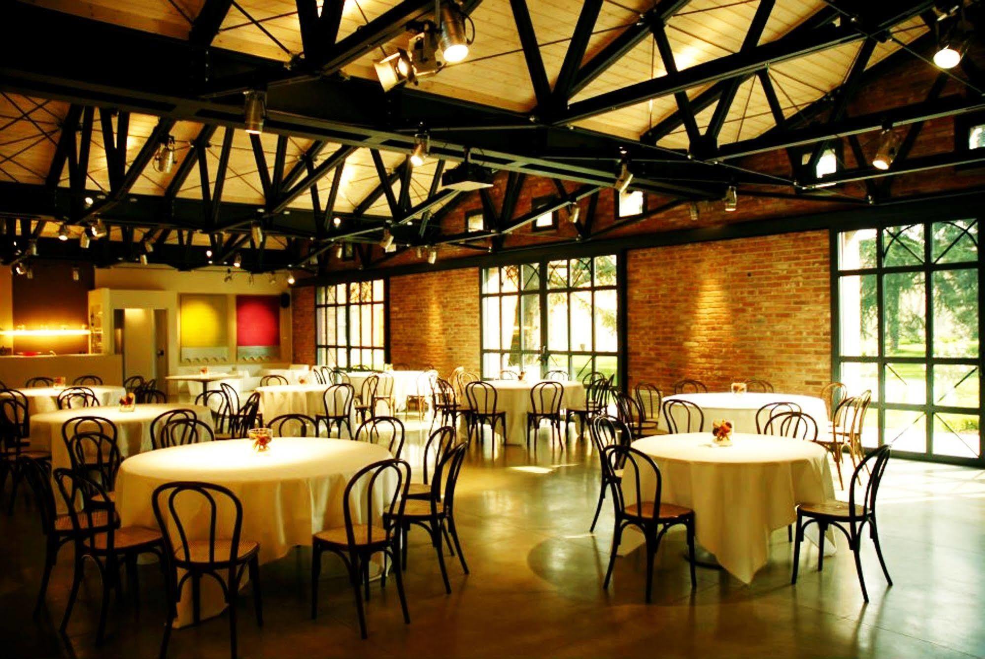 La Fermata Resort Alessandria Eksteriør billede